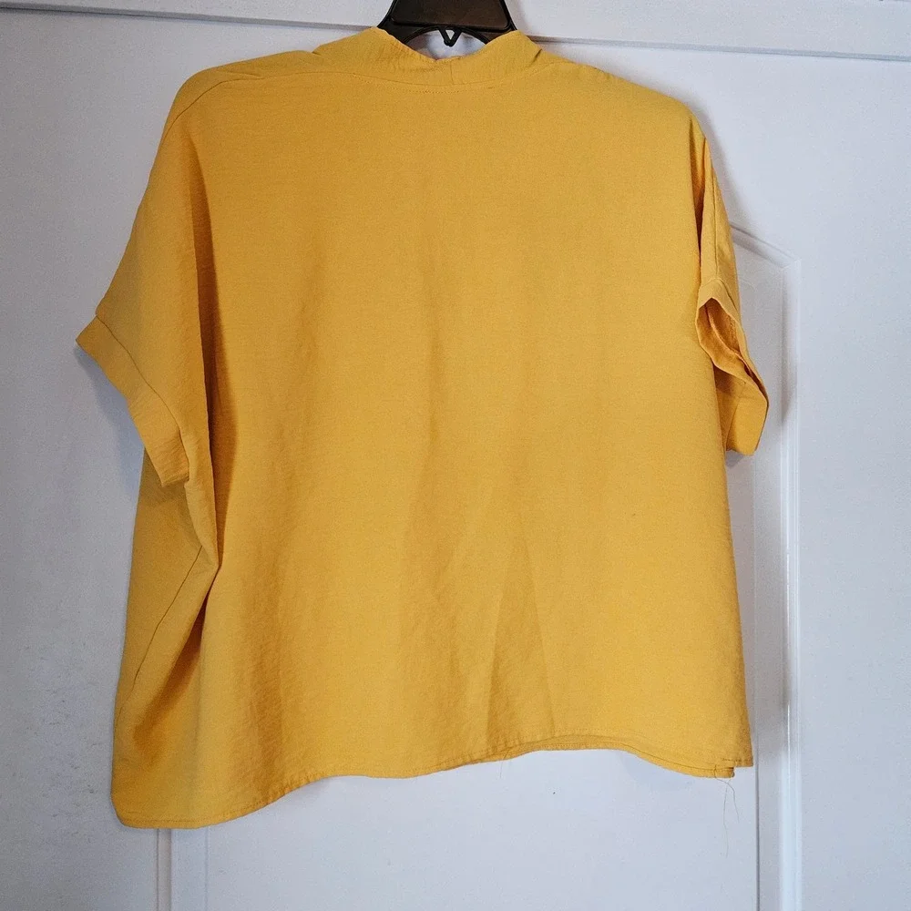 Lot of 3 Yellow Tops Womens Extra Large Cardigan Long Sleeve Short Mustard Soft‎ - Picture 8 of 16
